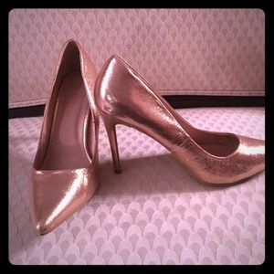 Charlotte Russe Gold shimmer heels size 10